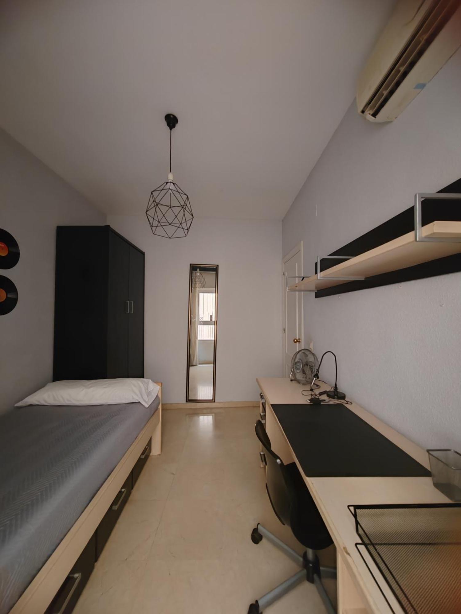 Escapada Santa Justa Apartment Seville Exterior photo